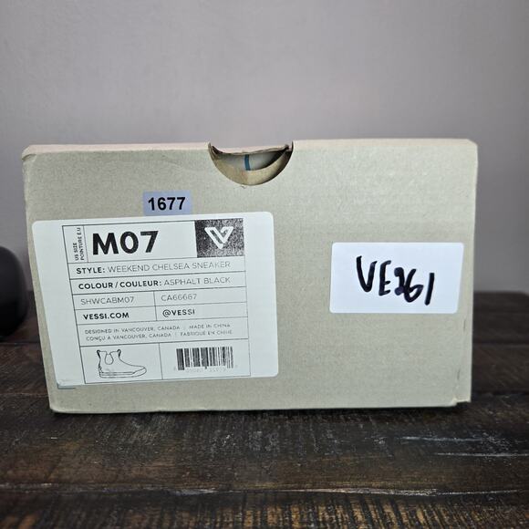 Vessi Weekend Chelsea Mens Size 7 Waterproof Shoes Asphalt Black White main image 11